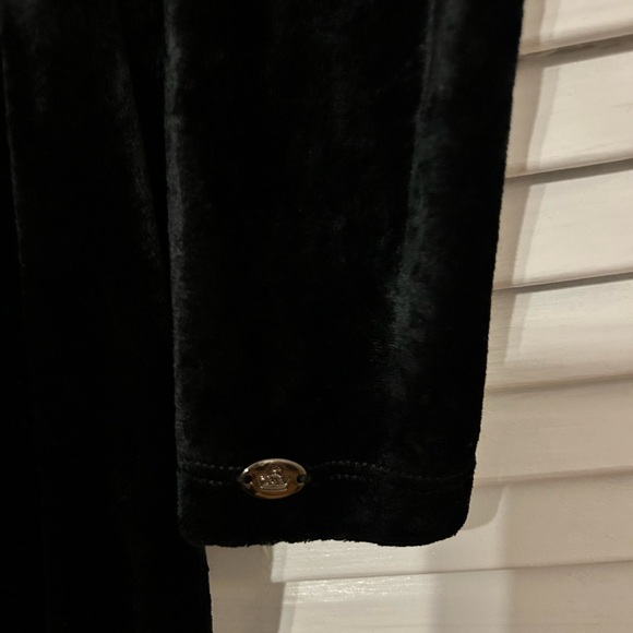 Juicy Couture black velvet long sleeve mini dress - Picture 2 of 3